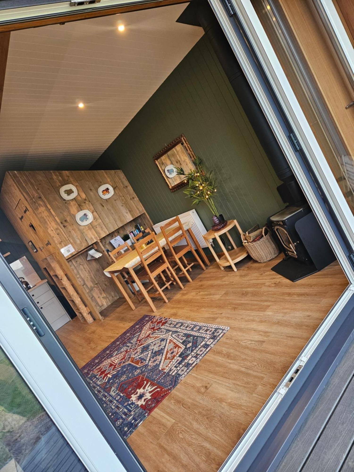 Under The Oak Glamping Luxury tent